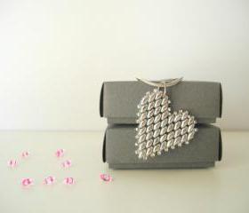 heart pendant, silver beaded heart pendant ,Beadwork, minimalist pendant, heart charm,silver necklace